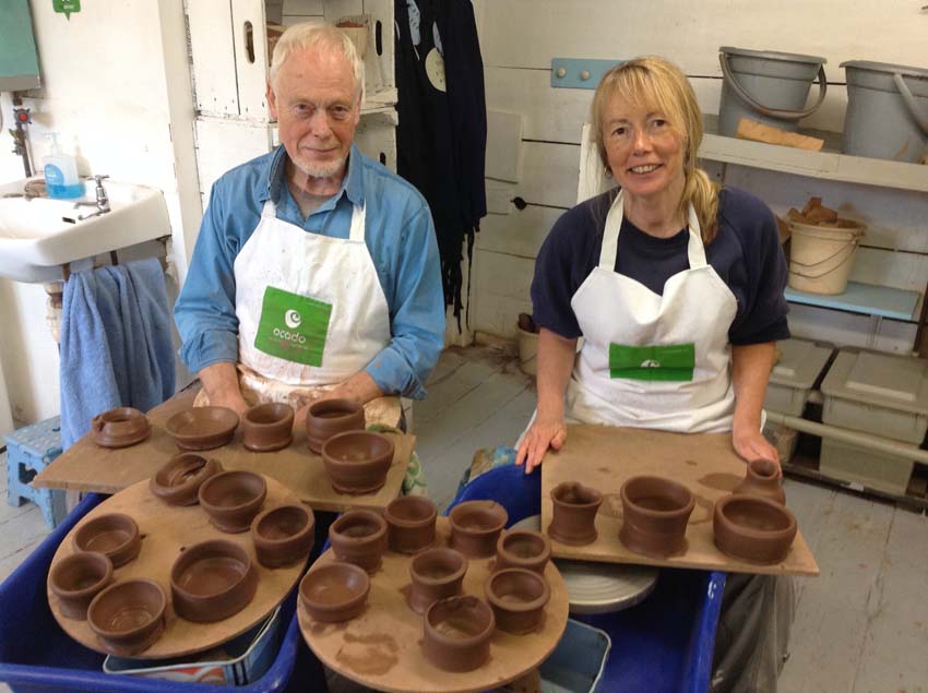 surprise birthday treat for couple to make pottery on the potterywheel